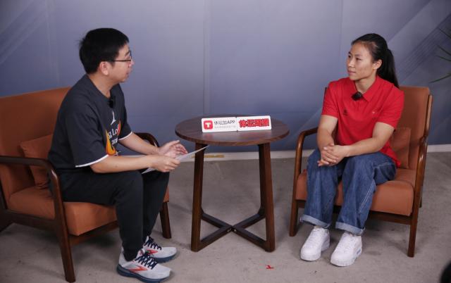 178直播下载-专访邓丽娟：我肯定比6秒18要强