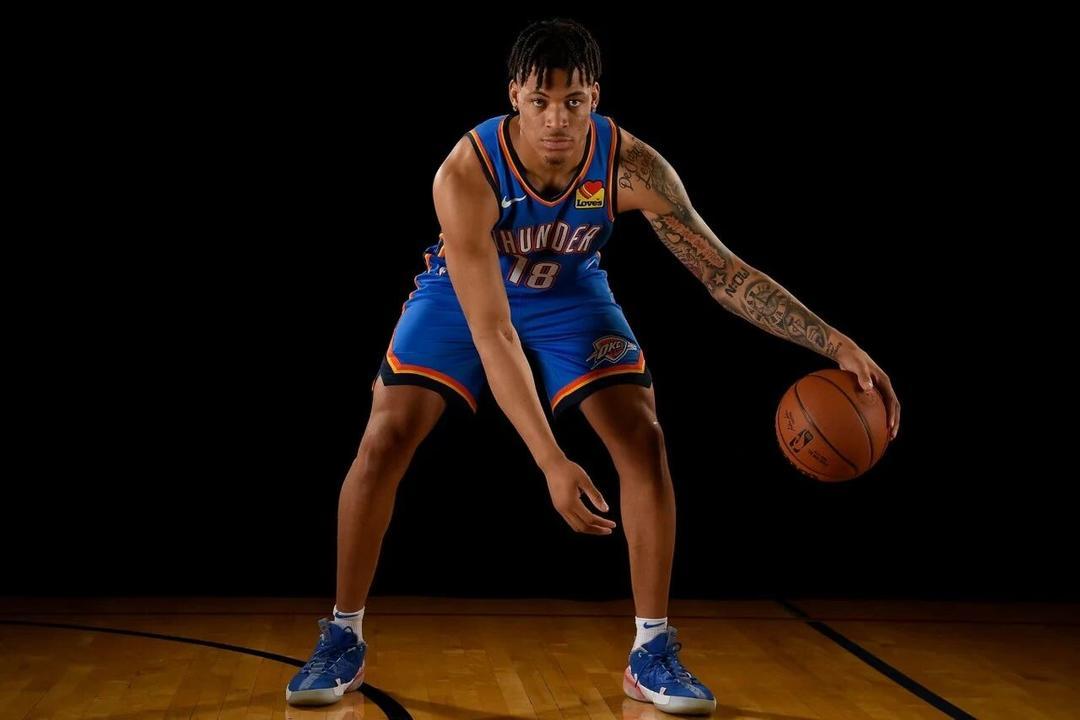 178直播下载-战力行不行？基昂泰·约翰逊加盟山东高速男篮，11日有望迎首秀