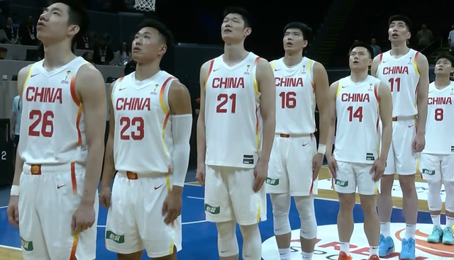 178直播官网-中国男篮逆转后，更衣室庆祝曝光！小组形势有变：首支晋级队诞生